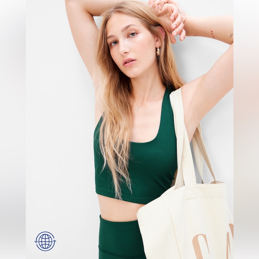 Gap Cropped Racerback Brami